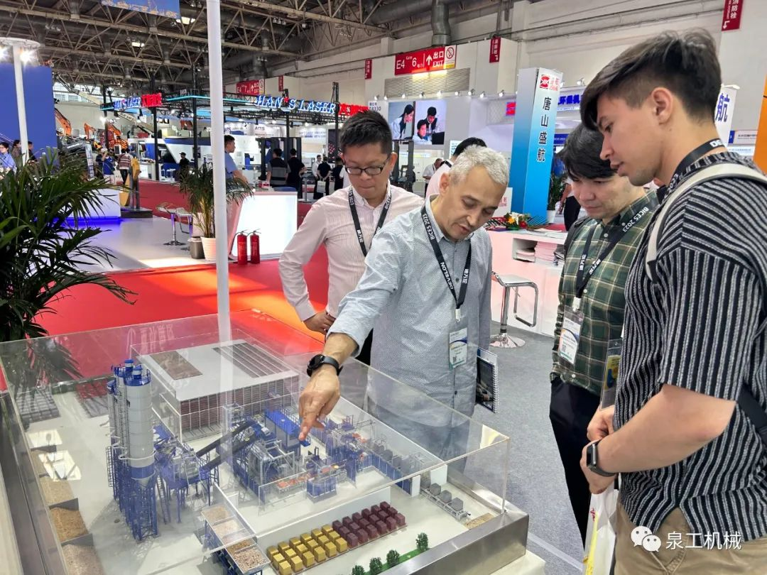 BICES 2023丨綠色裝備，智造未來(lái)！泉工股份閃耀北京工程機(jī)械展